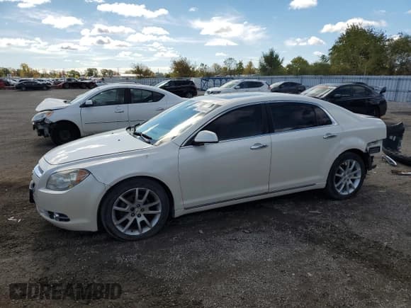 ✅ 2010 Chevrolet Malibu LTZ • VIN: 1G1ZE5E00AF174088 • Lot: 75178044. Listed on Copart with 199,014 mi. Free auction sales archive from the USA and detailed vehicle history report at DreamBid. Image 1.