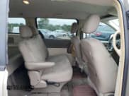 ✅ 2008 Chrysler Town & Country LX • VIN: 2A8HR44H48R738460 • Лот: 80452935. Опубликован ранее на Copart с пробегом 186 019 миль. Бесплатный доступ к архиву аукционных продаж из США и подробный отчёт об истории автомобиля на DreamBid. Изображение 11.