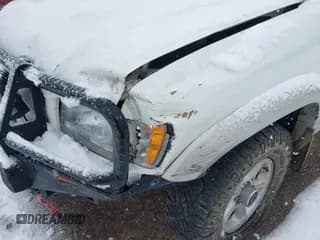 ✅ 2001 Isuzu Trooper S • VIN: JACDJ58X917J16544 • Lot: 41258932. Listed on IAAI with 105,249 mi. Free auction sales archive from the USA and detailed vehicle history report at DreamBid. Image 6.