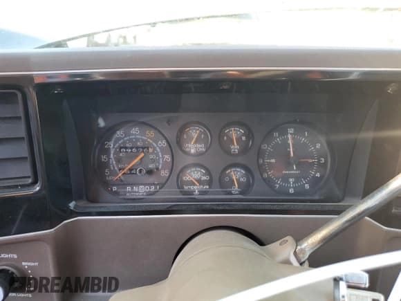 ✅ 1986 Chevrolet El Camino SS • VIN: 3GCCW80H9GS905825 • Лот: 67761764. Опубликован ранее на Copart с пробегом 9 676 миль. Бесплатный доступ к архиву аукционных продаж из США и подробный отчёт об истории автомобиля на DreamBid. Изображение 9.