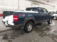 ✅ 2004 Ford F-150 XLT • VIN: 1FTPX14594NA86486 • Lot: 43884718. Wystawiony na IAAI z przebiegiem Nie podano. Bezpłatny archiwum sprzedaży aukcyjnych z USA i szczegółowy raport historii pojazdu na DreamBid. Zdjęcie 4.