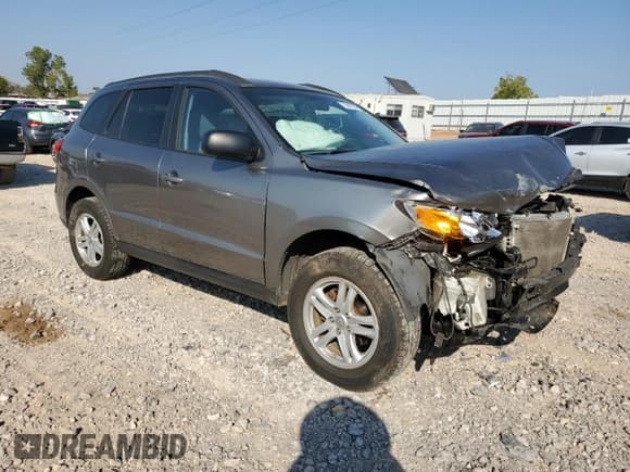 ✅ 2011 Hyundai Santa Fe GLS • VIN: 5XYZG3AB4BG067010 • Lot: 75418274. Listed on Copart with 154,252 mi. Free auction sales archive from the USA and detailed vehicle history report at DreamBid. Image 4.