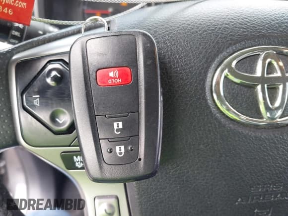 ✅ 2022 Toyota 4Runner SR5 Premium • VIN: JTENU5JR0N6034346 • Lot: 42038223. Listed on IAAI with 49,956 mi. Free auction sales archive from the USA and detailed vehicle history report at DreamBid. Image 11.