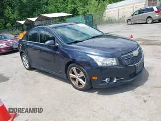2014 Chevrolet Cruze 2LT с VIN 1G1PE5SB8E7267048, выставлен на аукционе IAAI как лот 42351474 с пробегом 168 450 миль миль и . История ставок и продаж доступна на DreamBid. Изображение 1.