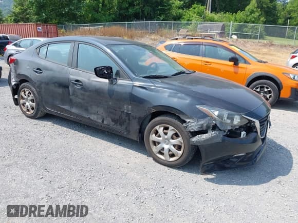 ✅ 2015 Mazda 3 i SV • VIN: JM1BM1T7XF1236296 • Lot: 42473451. Listed on IAAI with 130,955 mi. Free auction sales archive from the USA and detailed vehicle history report at DreamBid. Image 1.