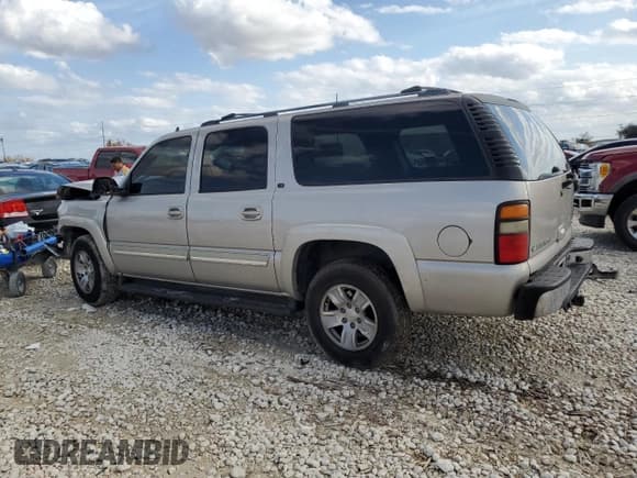 ✅ 2006 Chevrolet Suburban LS • VIN: 3GNEC16Z76G126280 • Лот: 84853934. Опубликован ранее на Copart с пробегом Не указан. Бесплатный доступ к архиву аукционных продаж из США и подробный отчёт об истории автомобиля на DreamBid. Изображение 2.