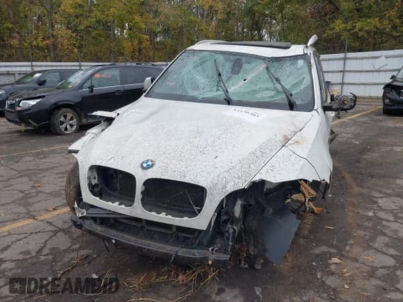 ✅ 2013 BMW X5 xDrive35i • VIN: 5UXZV4C56D0E03267 • Lot: 43450305. Wystawiony na IAAI z przebiegiem Nie podano. Bezpłatny archiwum sprzedaży aukcyjnych z USA i szczegółowy raport historii pojazdu na DreamBid. Zdjęcie 17.