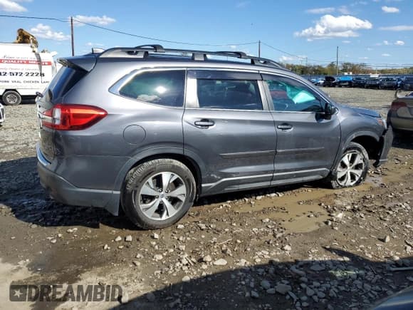 ✅ 2019 Subaru Ascent Premium • VIN: 4S4WMACD1K3427056 • Lot: 89436765. Listed on Copart with 92,425 mi. Free auction sales archive from the USA and detailed vehicle history report at DreamBid. Image 3.