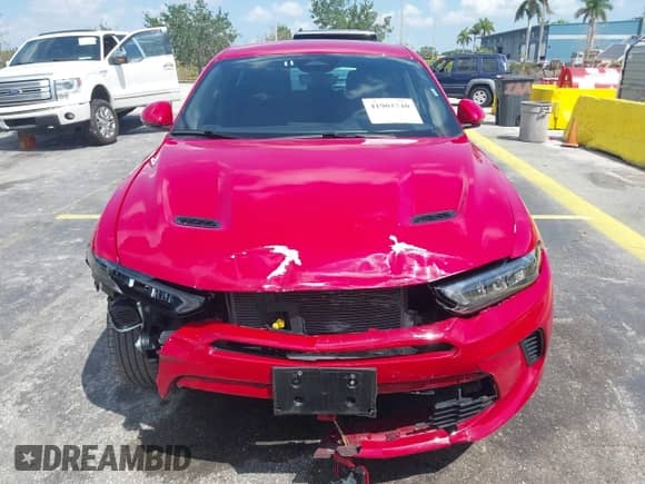 2024 Dodge Hornet R/T with VIN ZACPDFCW5R3A14514, listed as a IAAI auction lot 41901740 with 15,718 mi miles and . Bid and sale history available at DreamBid. Image 12.