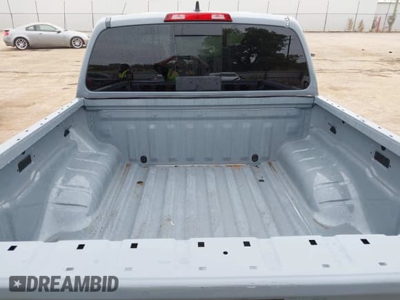 ✅ 2024 Nissan Frontier SV • VIN: 1N6ED1EK9RN671061 • Lot: 43376119. Listed on IAAI with 19,939 mi. Free auction sales archive from the USA and detailed vehicle history report at DreamBid. Image 18.