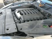 ✅ 2017 Porsche Cayenne • VIN: WP1AA2A27HKA89402 • Lot: 43834231. Listed on IAAI with 108,147 mi. Free auction sales archive from the USA and detailed vehicle history report at DreamBid. Image 21.