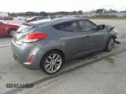 ✅ 2013 Hyundai Veloster w/Black Int • VIN: KMHTC6AD2DU132826 • Lot: 41238320. Wystawiony na IAAI z przebiegiem Nie podano. Bezpłatny archiwum sprzedaży aukcyjnych z USA i szczegółowy raport historii pojazdu na DreamBid. Zdjęcie 4.