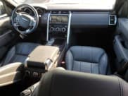 ✅ 2017 Land Rover Discovery HSE • VIN: SALRRBBV3HA036796 • Lot: 86125515. Wystawiony na Copart z przebiegiem 73 363 mil. Bezpłatny archiwum sprzedaży aukcyjnych z USA i szczegółowy raport historii pojazdu na DreamBid. Zdjęcie 8.