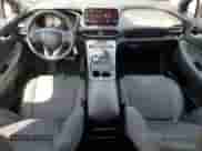 2022 Hyundai Santa Fe SE z VIN 5NMS1DAJ5NH398169, wystawiony jako Copart lot #64389625 z przebiegiem 49 332 mil mil oraz Szkoda całkowita • Salvage title. Historia ofert i sprzedaży dostępna na DreamBid. Obrazek 8.