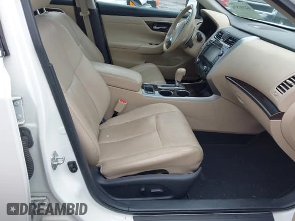 ✅ 2015 Nissan Altima SL • VIN: 1N4BL3AP1FC448807 • Lot: 42351574. Listed on IAAI with 110,354 mi. Free auction sales archive from the USA and detailed vehicle history report at DreamBid. Image 5.