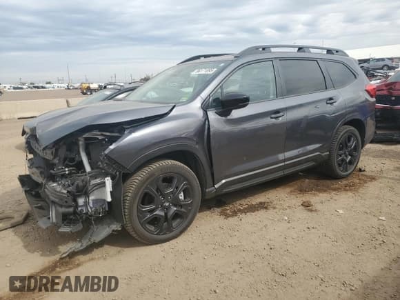 ✅ 2024 Subaru Ascent Onyx Limited • VIN: 4S4WMAKD4R3428701 • Lot: 86171895. Listed on Copart with 39,654 mi. Free auction sales archive from the USA and detailed vehicle history report at DreamBid. Image 1.