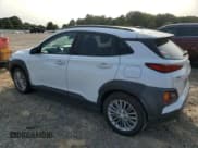 ✅ 2019 Hyundai Kona SEL • VIN: KM8K22AA4KU274735 • Лот: 70335574. Опубликован ранее на Copart с пробегом 100 696 миль. Бесплатный доступ к архиву аукционных продаж из США и подробный отчёт об истории автомобиля на DreamBid. Изображение 2.
