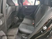 ✅ 2023 Volvo C40 Ultimate • VIN: YV4ED3GM8P2054114 • Лот: 56379255. Опубликован ранее на Copart с пробегом 18 560 миль. Бесплатный доступ к архиву аукционных продаж из США и подробный отчёт об истории автомобиля на DreamBid. Изображение 10.