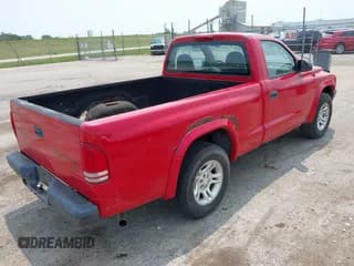 ✅ 2004 Dodge Dakota • VIN: 1D7FL16K34S533380 • Lot: 42469766. Wystawiony na IAAI z przebiegiem 169 815 mil. Bezpłatny archiwum sprzedaży aukcyjnych z USA i szczegółowy raport historii pojazdu na DreamBid. Zdjęcie 4.