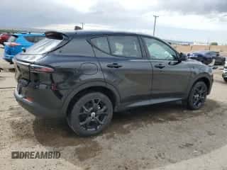 2024 Dodge Hornet GT z VIN ZACNDFAN9R3A38395, wystawiony jako Copart lot #54866045 z przebiegiem 11 171 mil mil oraz Szkoda całkowita • Salvage title. Historia ofert i sprzedaży dostępna na DreamBid. Obrazek 3.