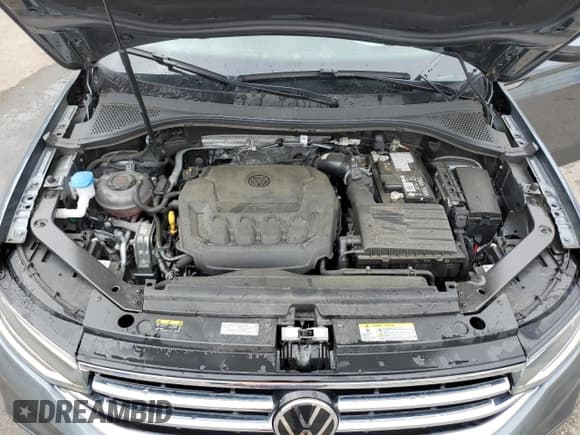 ✅ 2024 Volkswagen Tiguan S • VIN: 3VVRB7AX0RM058580 • Lot: 71196945. Listed on Copart with 11,211 mi. Free auction sales archive from the USA and detailed vehicle history report at DreamBid. Image 12.