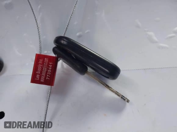 ✅ 2005 Honda Civic Si • VIN: SHHEP33545U501023 • Lot: 43704353. Wystawiony na IAAI z przebiegiem 212 016 mil. Bezpłatny archiwum sprzedaży aukcyjnych z USA i szczegółowy raport historii pojazdu na DreamBid. Zdjęcie 11.