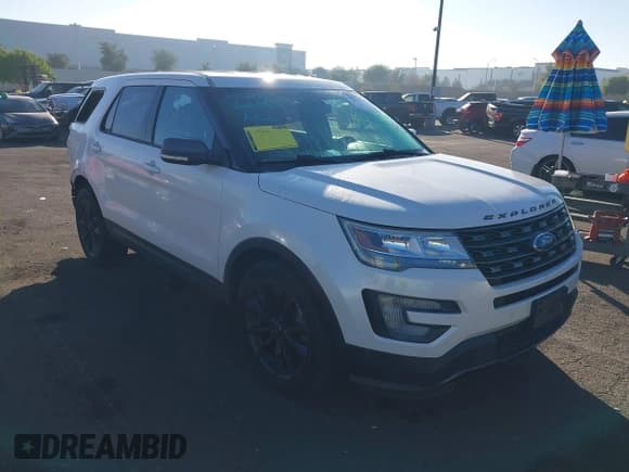 ✅ 2017 Ford Explorer XLT • VIN: 1FM5K7D84HGC13377 • Lot: 43644991. Listed on IAAI with 116,436 mi. Free auction sales archive from the USA and detailed vehicle history report at DreamBid. Image 1.