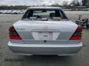 ✅ 2000 Mercedes-Benz C 230/260/280/320 • VIN: WDBHA29G4YA833283 • Лот: 79109874. Опубликован ранее на Copart с пробегом 152 830 миль. Бесплатный доступ к архиву аукционных продаж из США и подробный отчёт об истории автомобиля на DreamBid. Изображение 6.
