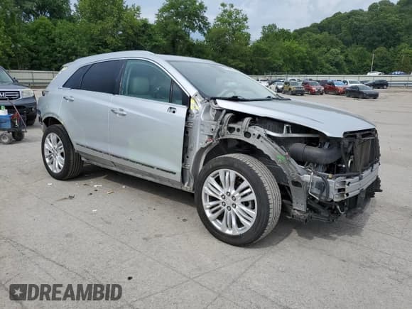 ✅ 2018 Cadillac XT5 Premium Luxury FWD • VIN: 1GYKNERS0JZ210360 • Lot: 64428995. Wystawiony na Copart z przebiegiem 92 485 mil. Bezpłatny archiwum sprzedaży aukcyjnych z USA i szczegółowy raport historii pojazdu na DreamBid. Zdjęcie 4.