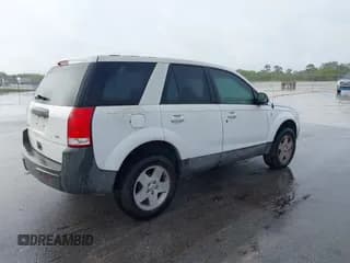 ✅ 2004 Saturn VUE V6 • VIN: 5GZCZ534X4S897948 • Lot: 41340129. Wystawiony na IAAI z przebiegiem 173 878 mil. Bezpłatny archiwum sprzedaży aukcyjnych z USA i szczegółowy raport historii pojazdu na DreamBid. Zdjęcie 4.