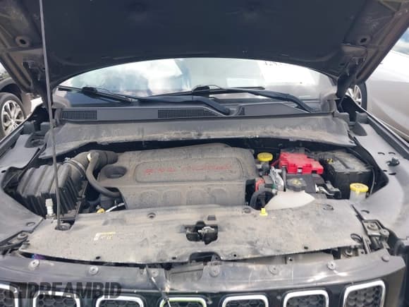 ✅ 2019 Jeep Compass Latitude • VIN: 3C4NJCBB1KT658435 • Lot: 42837965. Listed on IAAI with 49,616 mi. Free auction sales archive from the USA and detailed vehicle history report at DreamBid. Image 10.