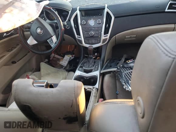 ✅ 2010 Cadillac SRX Luxury Collection • VIN: 3GYFNAEY8AS606392 • Lot: 90927885. Wystawiony na Copart z przebiegiem 263 544 mil. Bezpłatny archiwum sprzedaży aukcyjnych z USA i szczegółowy raport historii pojazdu na DreamBid. Zdjęcie 8.