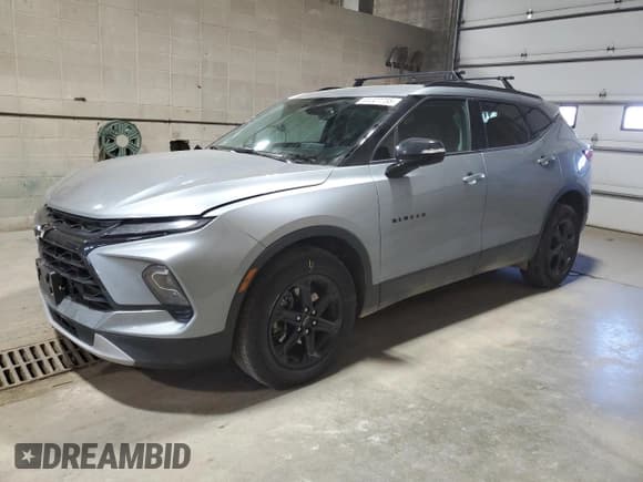 ✅ 2024 Chevrolet Blazer LT • VIN: 3GNKBJRS0RS123730 • Lot: 91327755. Listed on Copart with 30,163 mi. Free auction sales archive from the USA and detailed vehicle history report at DreamBid. Image 1.