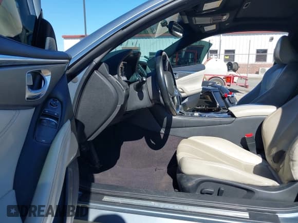 ✅ 2017 Infiniti Q60 Premium • VIN: JN1EV7EK8HM363695 • Лот: 42331464. Опубликован ранее на IAAI с пробегом 99 777 миль. Бесплатный доступ к архиву аукционных продаж из США и подробный отчёт об истории автомобиля на DreamBid. Изображение 5.