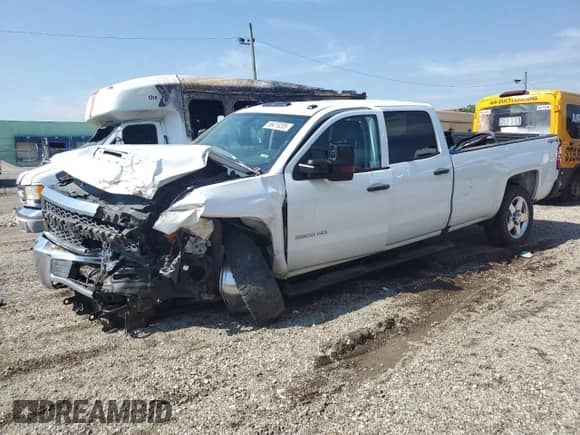 2019 Chevrolet Silverado 3500HD Work Truck с VIN 1GC4KVCY4KF102928, выставлен на аукционе Copart как лот 56479205 с пробегом 214 378 миль миль и Списание • Salvage title. История ставок и продаж доступна на DreamBid. Изображение 1.