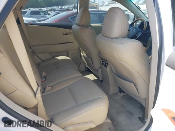 ✅ 2011 Lexus RX 350 • VIN: 2T2ZK1BA8BC053823 • Lot: 43029513. Wystawiony na IAAI z przebiegiem 195 707 mil. Bezpłatny archiwum sprzedaży aukcyjnych z USA i szczegółowy raport historii pojazdu na DreamBid. Zdjęcie 8.