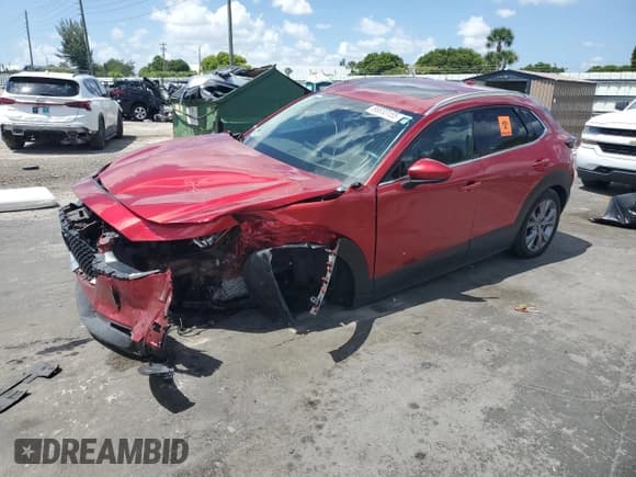 ✅ 2020 Mazda CX-30 Premium • VIN: 3MVDMAEM8LM116599 • Lot: 66833155. Wystawiony na Copart z przebiegiem Nie podano. Bezpłatny archiwum sprzedaży aukcyjnych z USA i szczegółowy raport historii pojazdu na DreamBid. Zdjęcie 1.