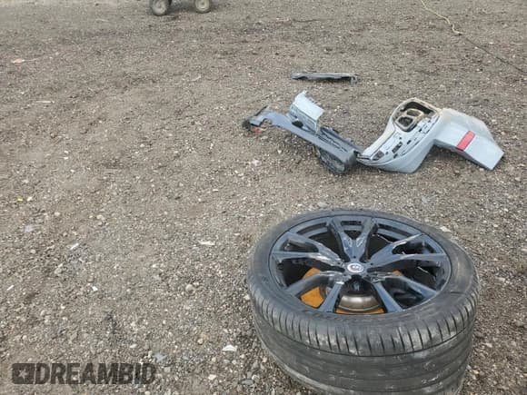 ✅ 2023 BMW X7 M60i • VIN: 5UX33EM0XP9P03072 • Lot: 68831695. Wystawiony na Copart z przebiegiem 37 250 mil. Bezpłatny archiwum sprzedaży aukcyjnych z USA i szczegółowy raport historii pojazdu na DreamBid. Zdjęcie 13.