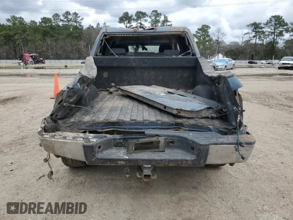 ✅ 2007 Chevrolet Silverado 1500 LS • VIN: 2GCEC13C171706370 • Lot: 47033325. Listed on Copart with 109,299 mi. Free auction sales archive from the USA and detailed vehicle history report at DreamBid. Image 6.