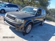 ✅ 2010 Land Rover Range Rover Sport HSE • VIN: SALSF2D43AA229860 • Лот: 43741214. Опубликован ранее на IAAI с пробегом 198 000 миль. Бесплатный доступ к архиву аукционных продаж из США и подробный отчёт об истории автомобиля на DreamBid. Изображение 2.