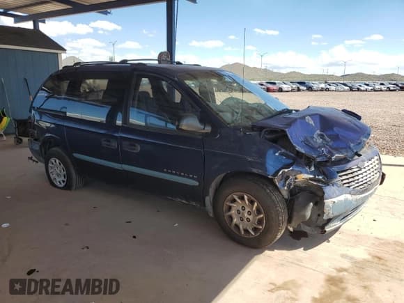 ✅ 2001 Chrysler Voyager • VIN: 1C4GJ25351B120098 • Lot: 80496045. Wystawiony na Copart z przebiegiem 292 110 mil. Bezpłatny archiwum sprzedaży aukcyjnych z USA i szczegółowy raport historii pojazdu na DreamBid. Zdjęcie 4.