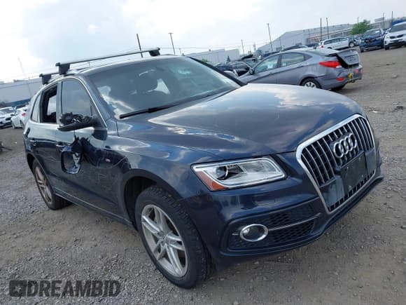 ✅ 2014 Audi Q5 Prestige • VIN: WA1WGAFP2EA046330 • Lot: 42997621. Wystawiony na IAAI z przebiegiem 196 044 mil. Bezpłatny archiwum sprzedaży aukcyjnych z USA i szczegółowy raport historii pojazdu na DreamBid. Zdjęcie 1.