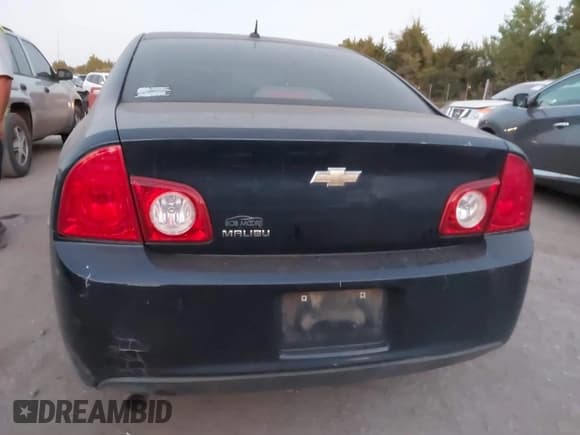 ✅ 2011 Chevrolet Malibu 1LS • VIN: 1G1ZB5E11BF202001 • Lot: 43333544. Wystawiony na IAAI z przebiegiem 159 097 mil. Bezpłatny archiwum sprzedaży aukcyjnych z USA i szczegółowy raport historii pojazdu na DreamBid. Zdjęcie 17.