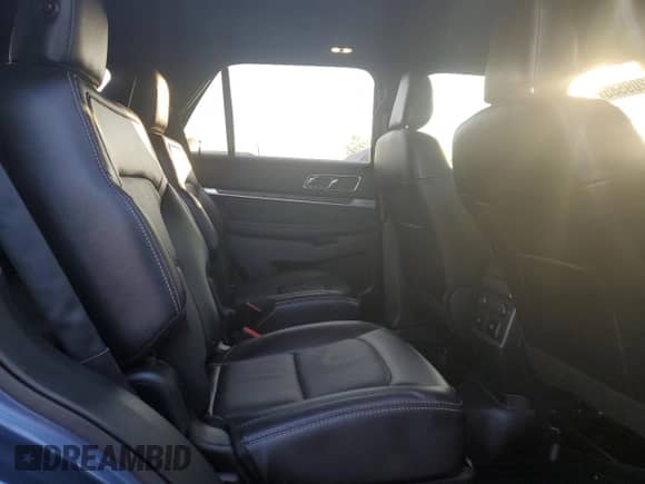 2019 Ford Explorer Limited с VIN 1FM5K8F83KGB36981, выставлен на аукционе Copart как лот 71209585 с пробегом 49 774 миль миль и Списание • Salvage title. История ставок и продаж доступна на DreamBid. Изображение 11.