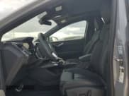 ✅ 2025 Audi Q4 e-tron Sportback Prestige • VIN: WA14UBFZ0SP032457 • Lot: 71433725. Wystawiony na Copart z przebiegiem 4 410 mil. Bezpłatny archiwum sprzedaży aukcyjnych z USA i szczegółowy raport historii pojazdu na DreamBid. Zdjęcie 7.