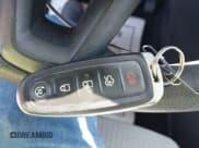 ✅ 2019 Ford Escape SE • VIN: 1FMCU9GD4KUA60546 • Лот: 43163019. Опубликован ранее на IAAI с пробегом 145 300 миль. Бесплатный доступ к архиву аукционных продаж из США и подробный отчёт об истории автомобиля на DreamBid. Изображение 11.