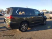 ✅ 2021 Lexus LX 570 • VIN: JTJFY7AX3M4353870 • Lot: 67265822. Wystawiony na Copart z przebiegiem 4 955 mil. Bezpłatny archiwum sprzedaży aukcyjnych z USA i szczegółowy raport historii pojazdu na DreamBid. Zdjęcie 3.