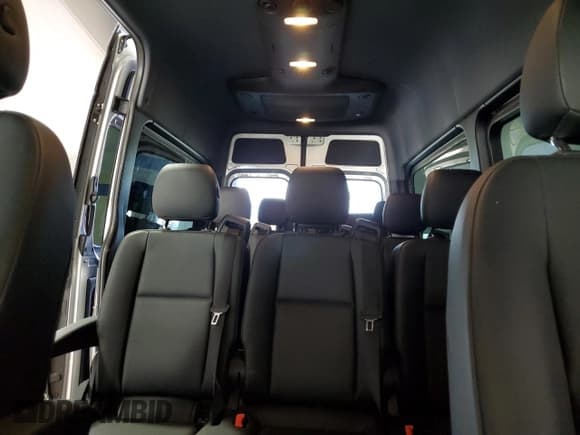 ✅ 2022 Mercedes-Benz Sprinter • VIN: W1Z4EFHY1NP511755 • Лот: 66149835. Опубликован ранее на Copart с пробегом 15 139 миль. Бесплатный доступ к архиву аукционных продаж из США и подробный отчёт об истории автомобиля на DreamBid. Изображение 10.