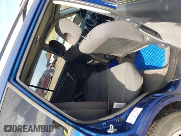 ✅ 2005 Toyota RAV4 • VIN: JTEHD20V156041087 • Лот: 43646772. Опубликован ранее на IAAI с пробегом 174 764 миль. Бесплатный доступ к архиву аукционных продаж из США и подробный отчёт об истории автомобиля на DreamBid. Изображение 8.