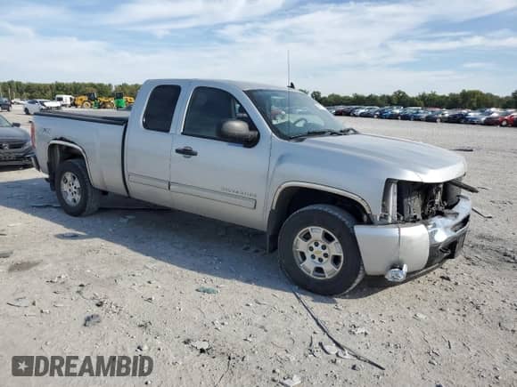 2010 Chevrolet Silverado 1500 LT с VIN 1GCSKSE32AZ173100, выставлен на аукционе Copart как лот 84477555 с пробегом 179 585 миль миль и Чистый • Clean title. История ставок и продаж доступна на DreamBid. Изображение 4.